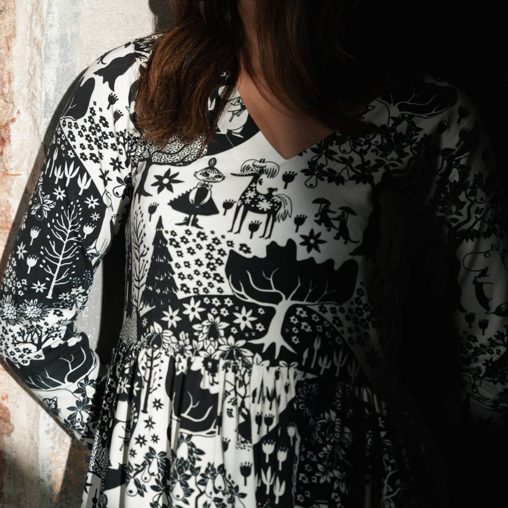 Moomin Park Dress - The Official Moomin Shop - United Kingdom Moomin Park Dress - The Official Moomin Shop - United Kingdom