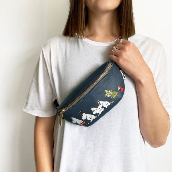 Disney bum deals bag uk