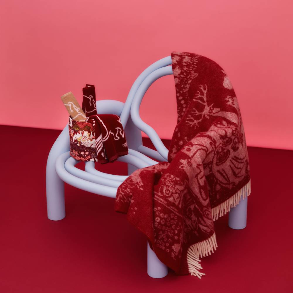 Moomin Festive Moments Wool Throw 170x130cm - The Official Moomin Shop