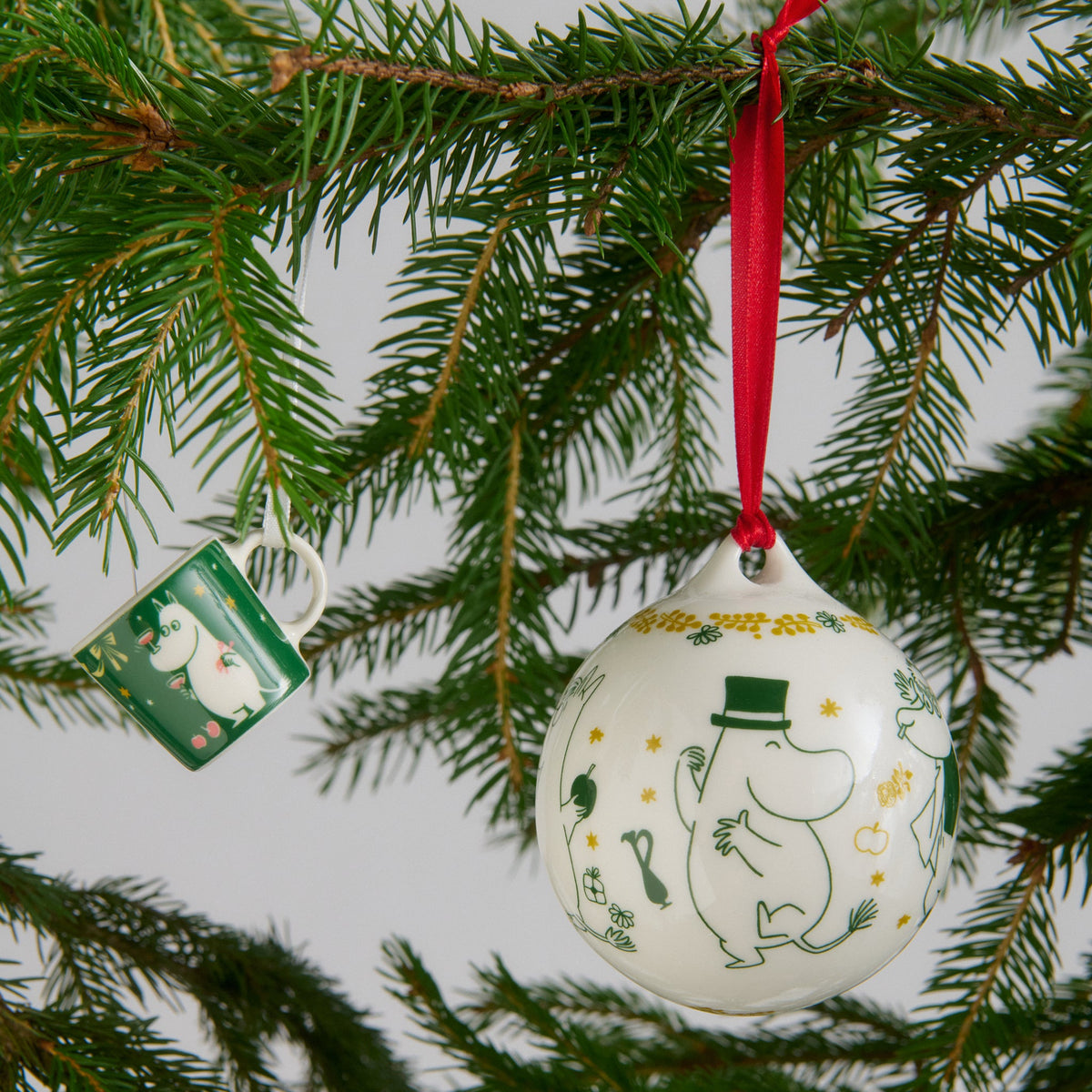 Moomin Gift Of Love Annual Bauble 2026 - The Official Moomin Shop