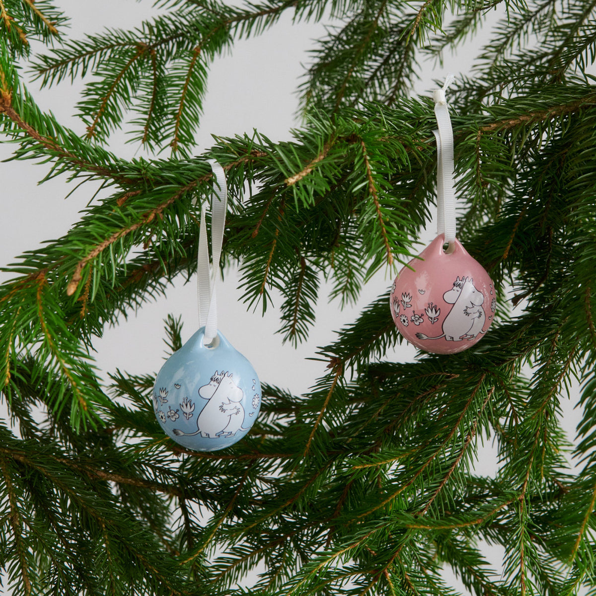 Moomin Bauble Love Pink & Blue 50 mm 2 pcs