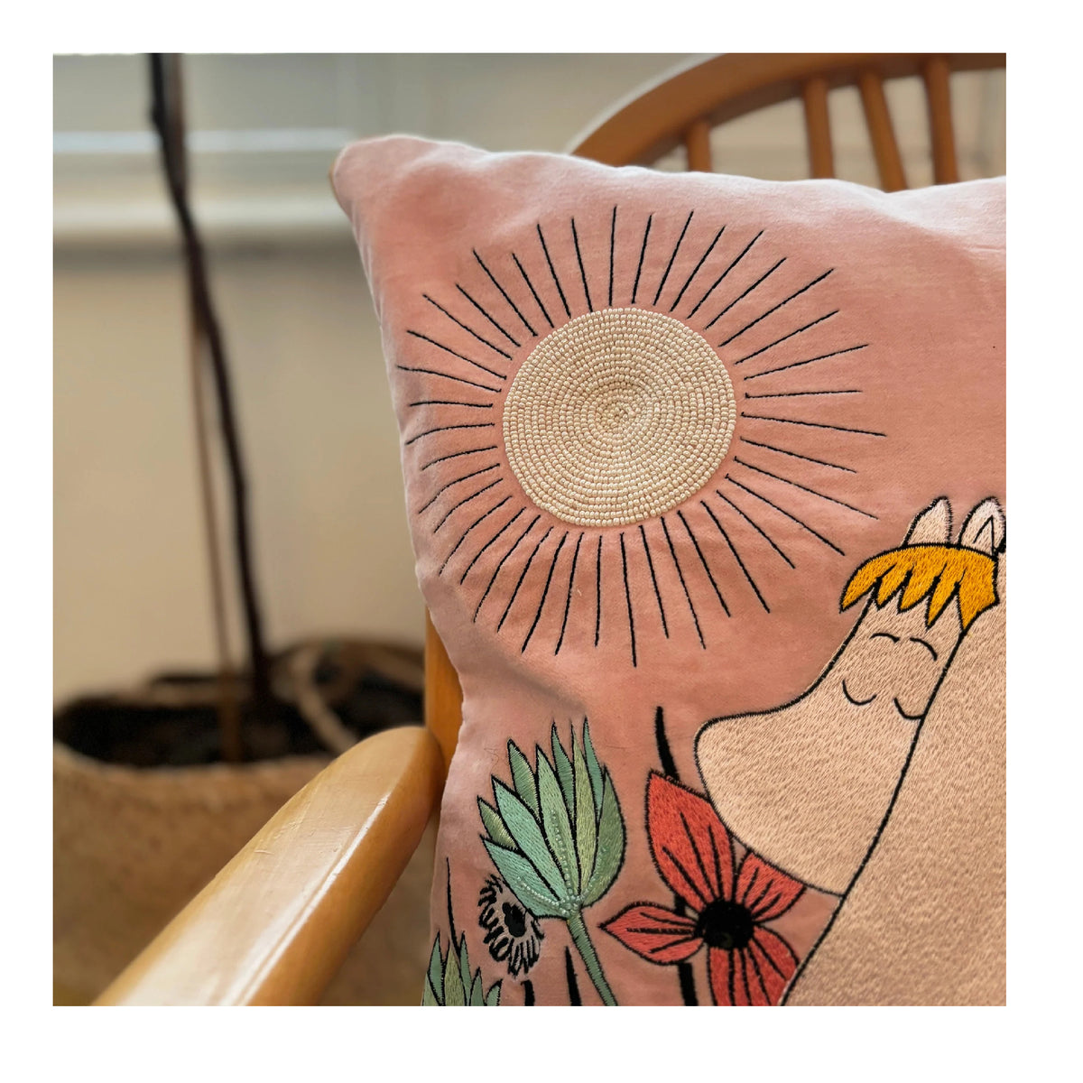 Moomin Cushion Love