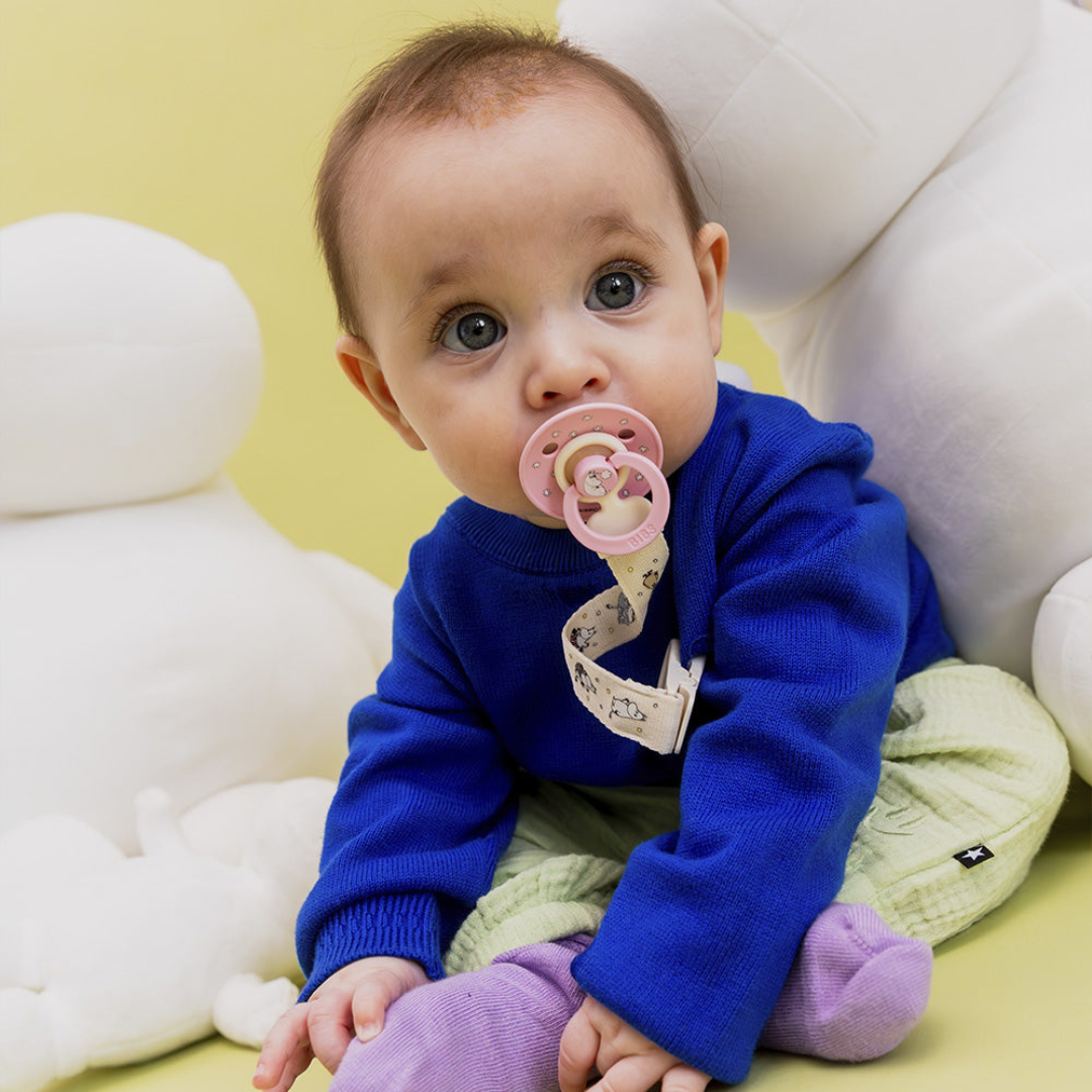 Moomin Friends Pacifier Clip Loop Ivory