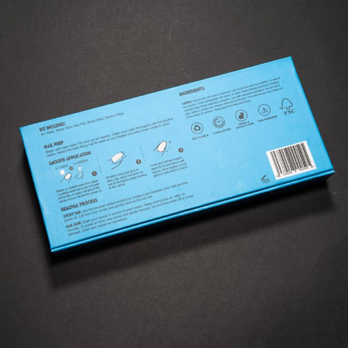 Moomin Winter Tale Press-on Nails Light Blue