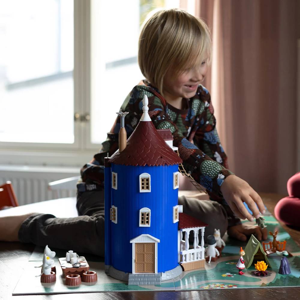 Moominhouse with Ninny figurine