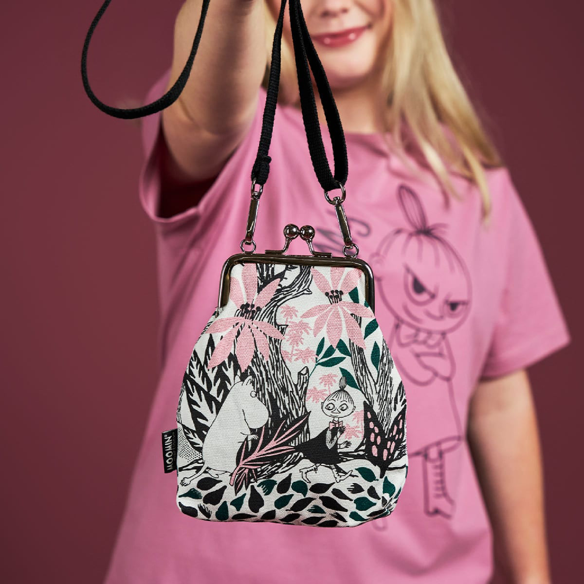 Moomin Spring Chestnut Pouch Bag