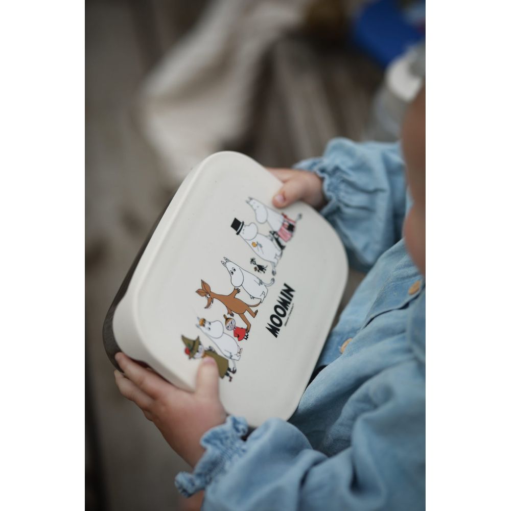 Moomin Family Beige Lunchbox