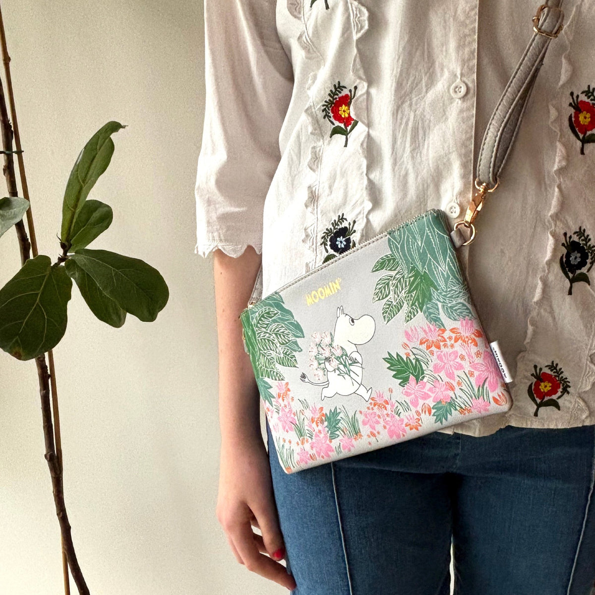Moomin Crossbody Bag Floral
