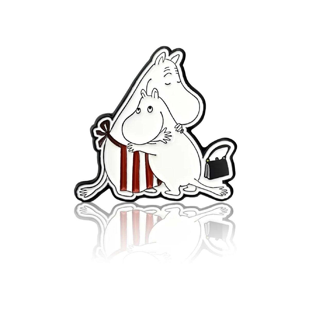 Moominmamma Hug Pin.