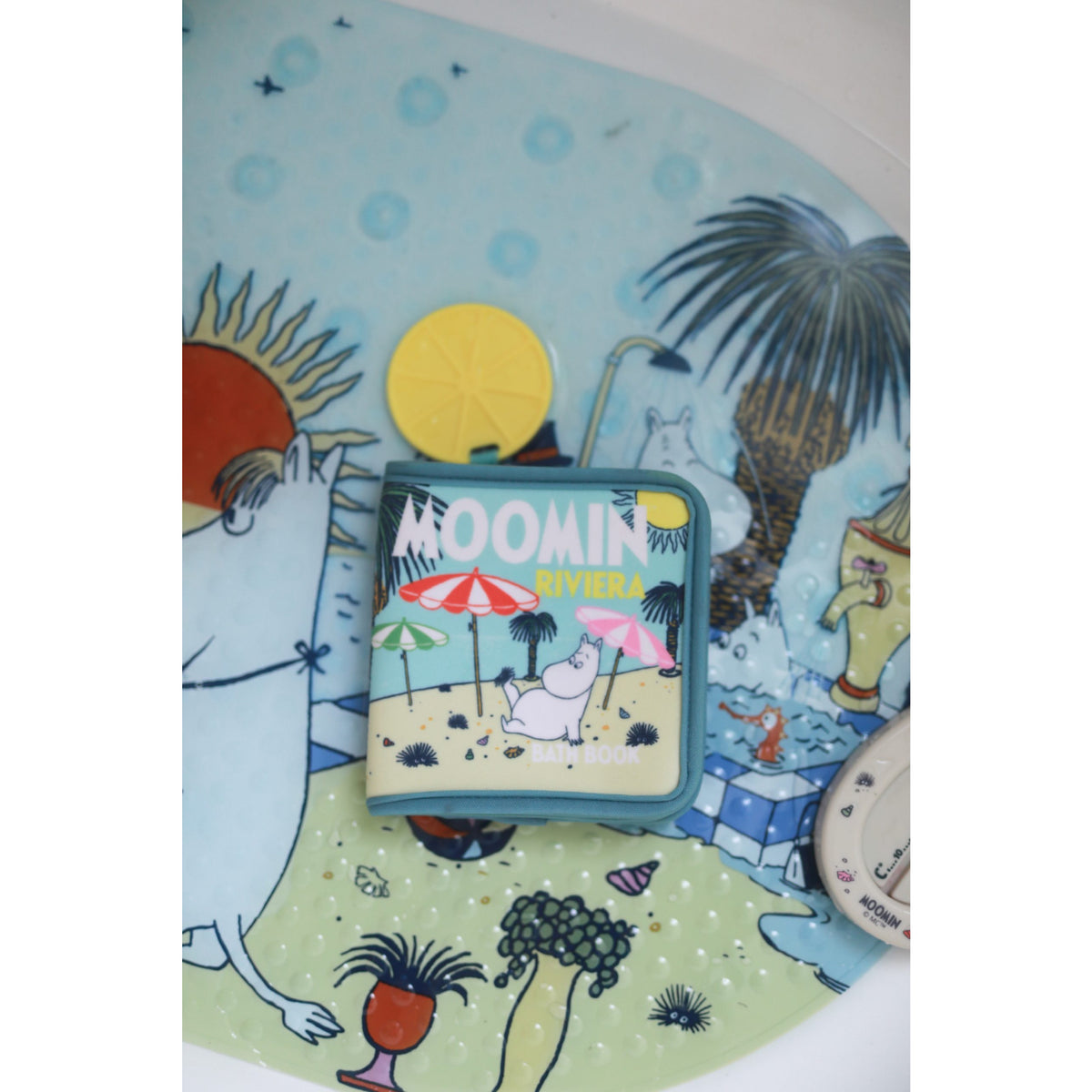 Moomin Riviera Bath Time Book