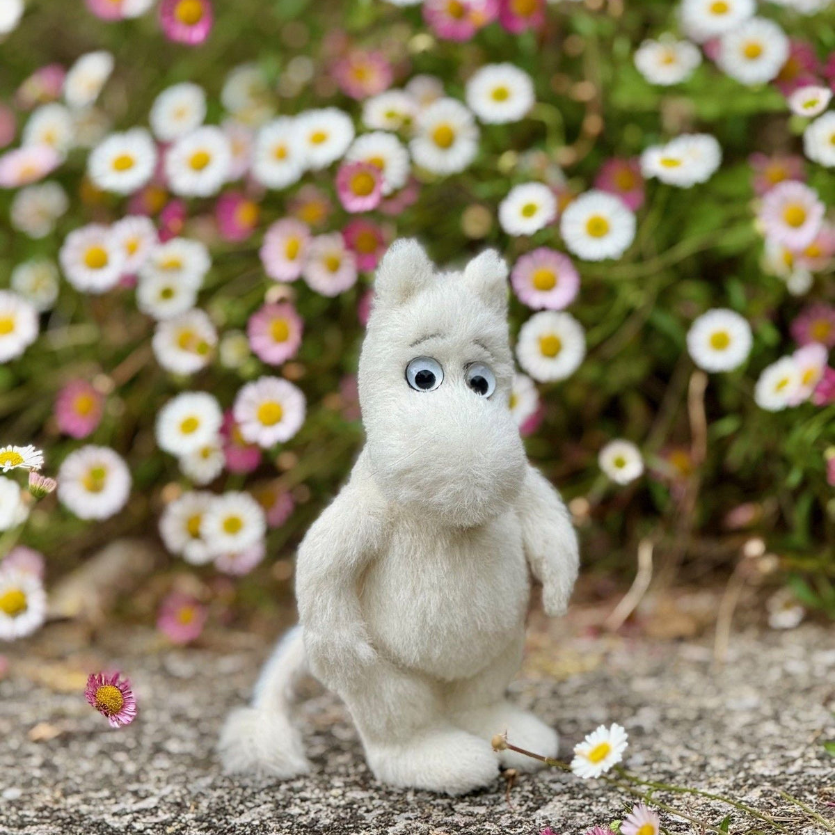 MiniMo Moomintroll by Charlie Bears