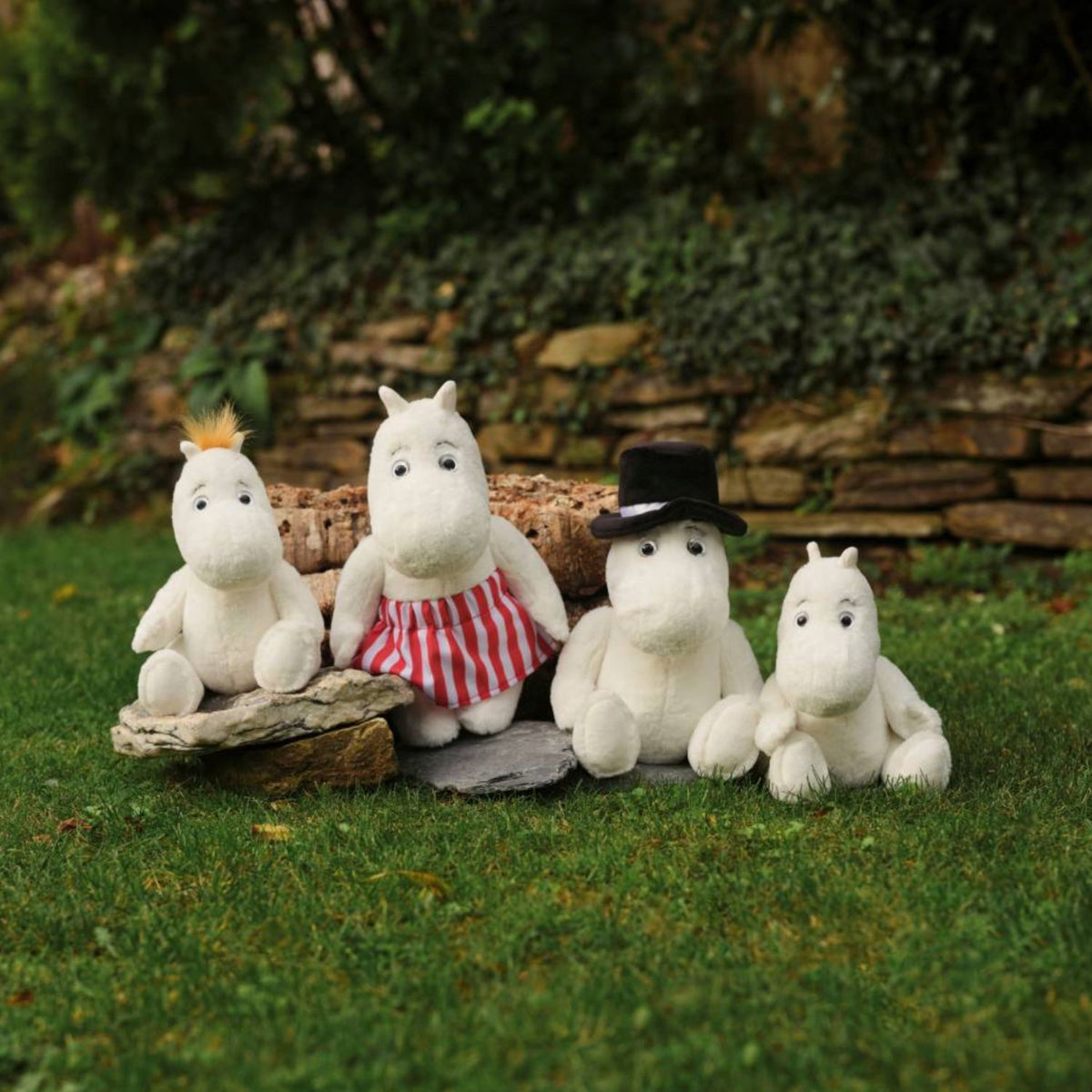 Moominmamma S - Moomin by Charlie Bears