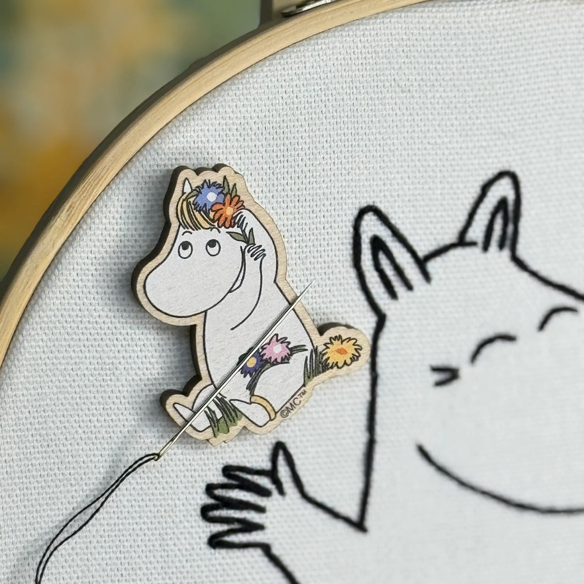 Snorkmaiden Wooden Needle Minder