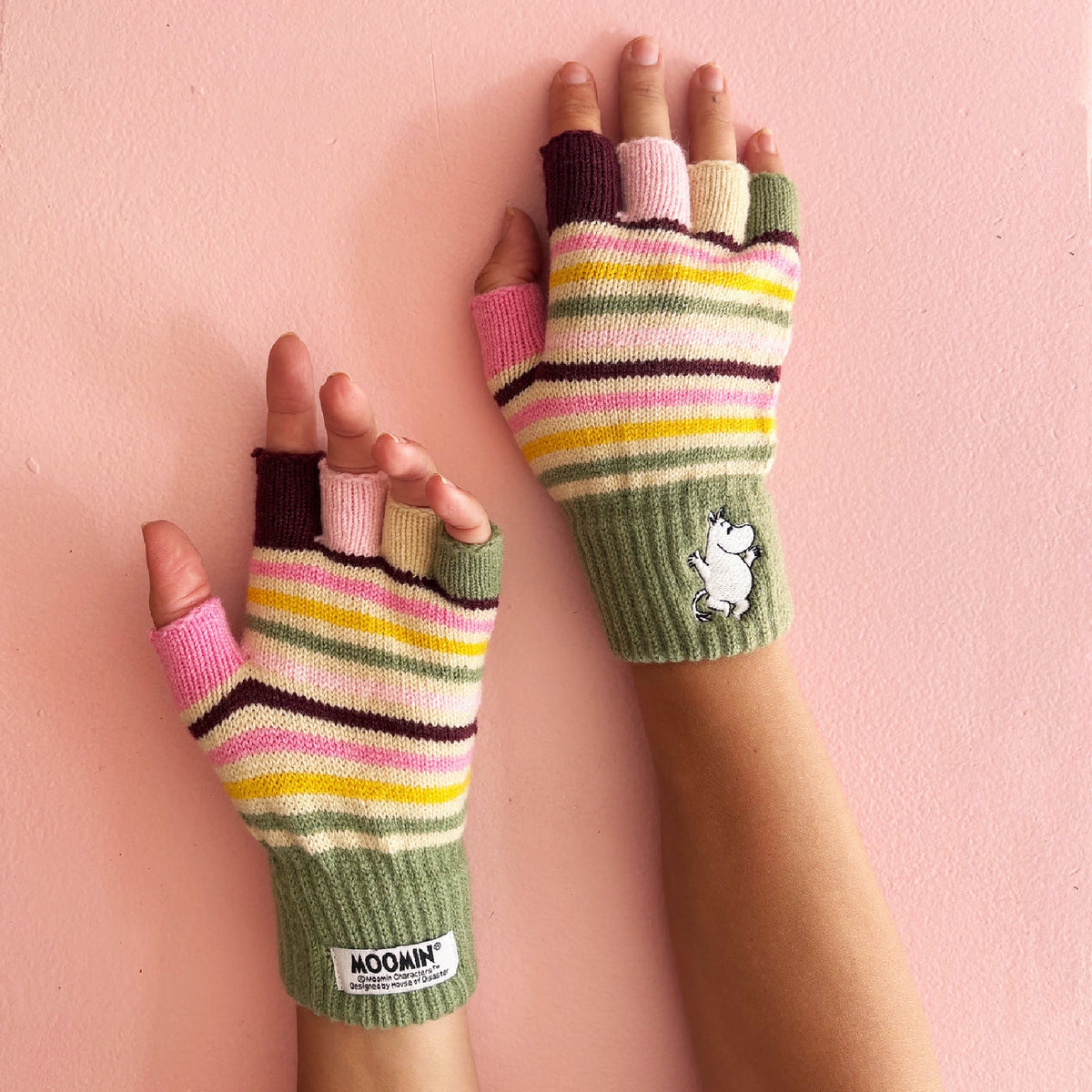 Moomin Fingerless Gloves Stripy Green