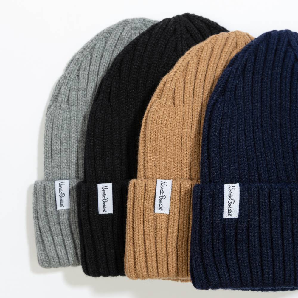 Moominpappa Helm Embroidery Beanie Black