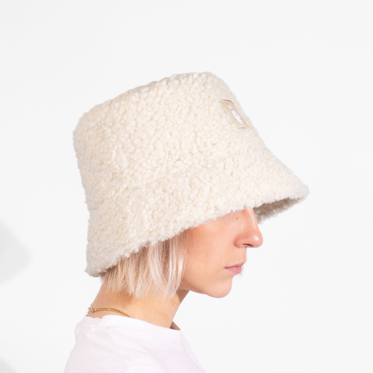 Moomin Fluffy Bucket Hat Moomintroll Angry Off-White