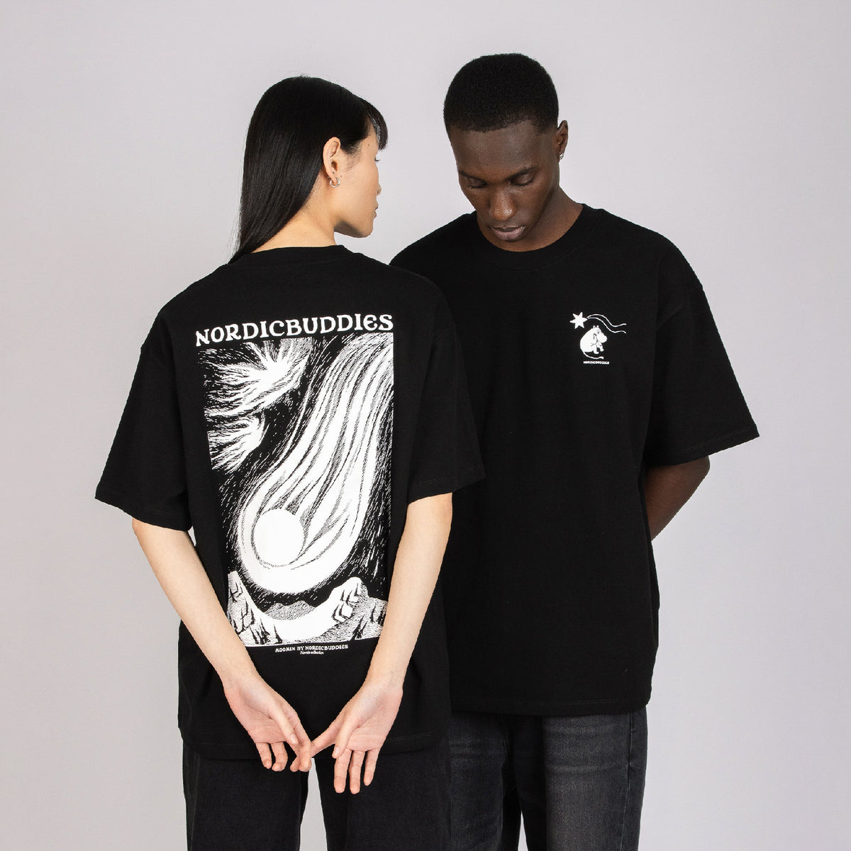 T-shirt Novels The Comet Black