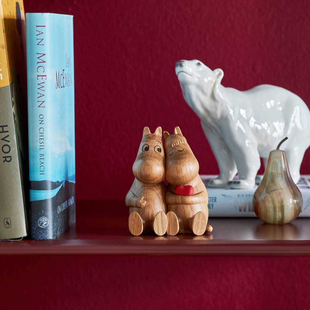 Moomin Hug Wooden Figurine