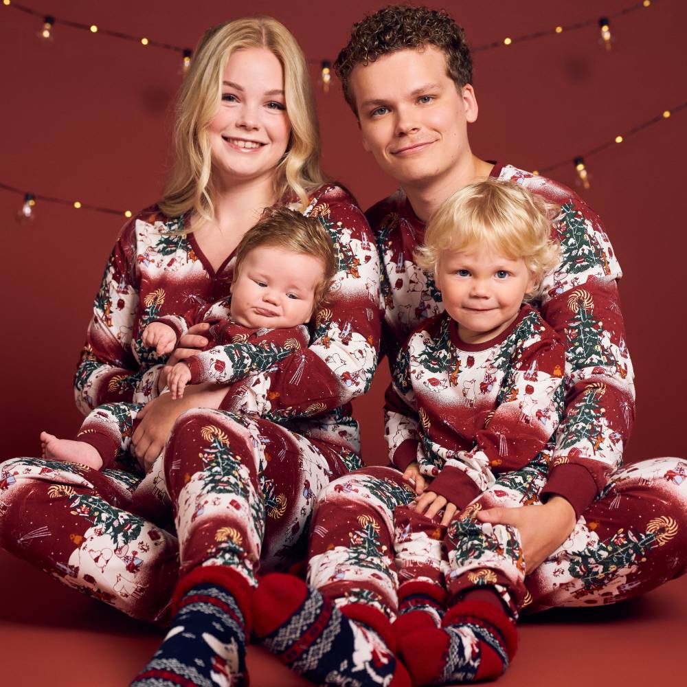 Moomin Yule Night Women Pyjamas Red - The Official Moomin Shop
