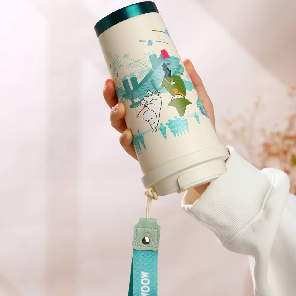 Moomin Fishing Take-away Vacuum Cup 580ml - The Official Moomin Shop