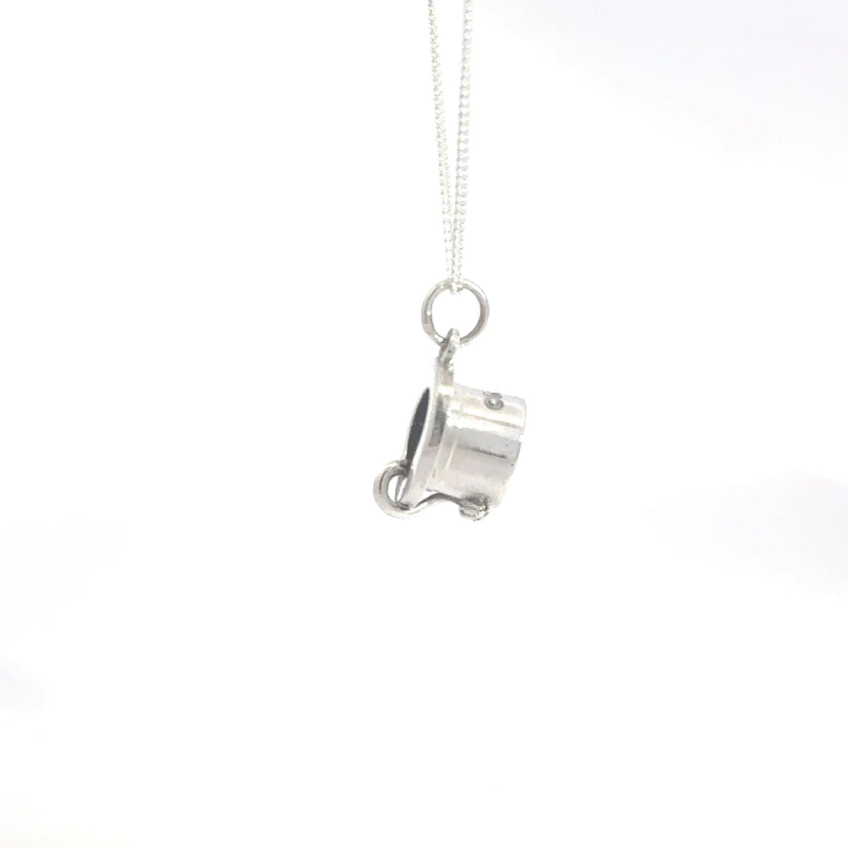 Moominpappa&#39;s Top Hat Necklace (Sterling Silver)