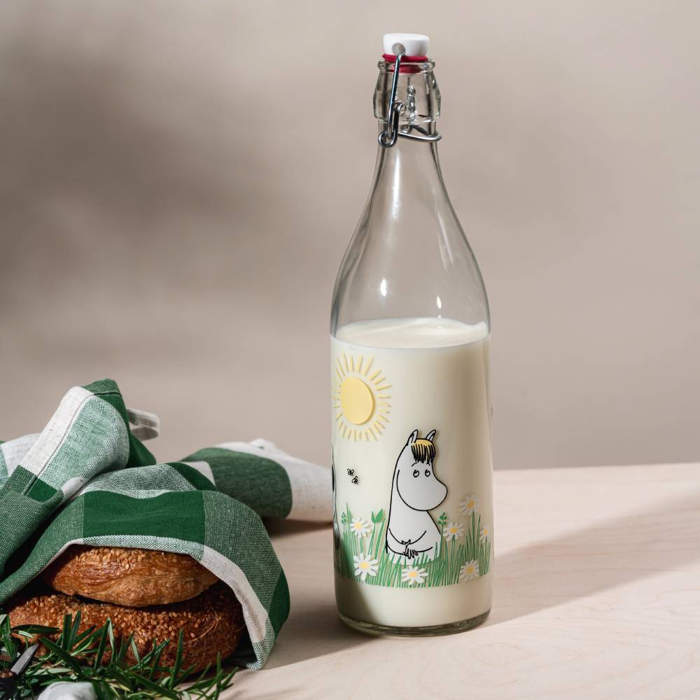Moomin Meadow Glass Bottle 1 L