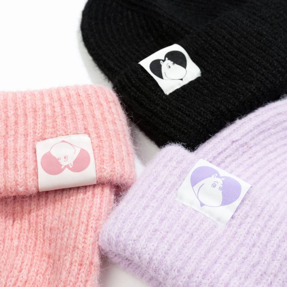Moomintroll Love Fluffy Chunky Beanie Pink